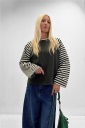 maglia bicolore con manica a righe leila